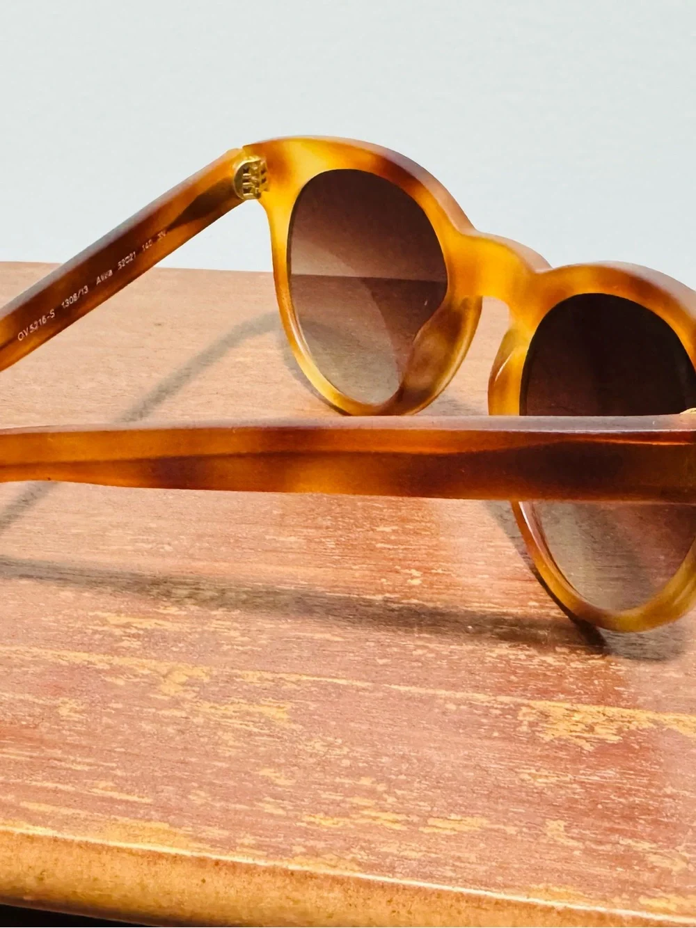 Oliver Peoples Tortoiseshell Sunglasses in Amber Brown GREGORY PECK.  NO CASE